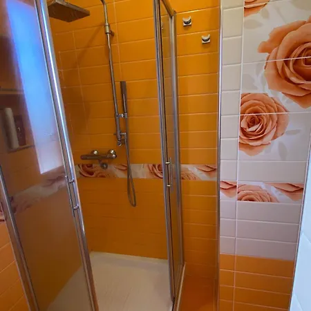 The Terrace Overlooking The Ionian Sea 罗切拉伊奥尼卡